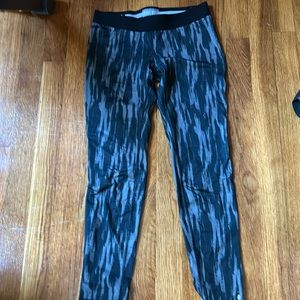 girls leggings, grey and black